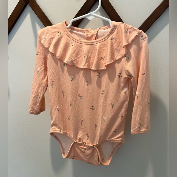 NEW! Dot Dot Smile Peach Floral bodysuit 18-24 months bamboo - Picture 1 of 6